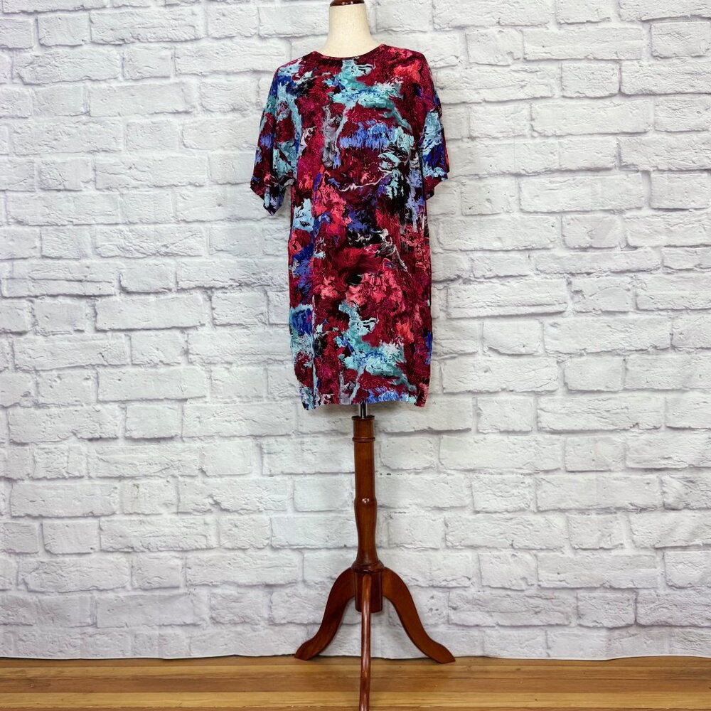 The Kit Colorful Abstract Print Shift Dress